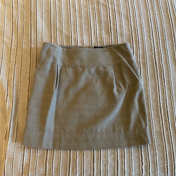 J.Crew Women’s Skirt - Picture 3 of 4